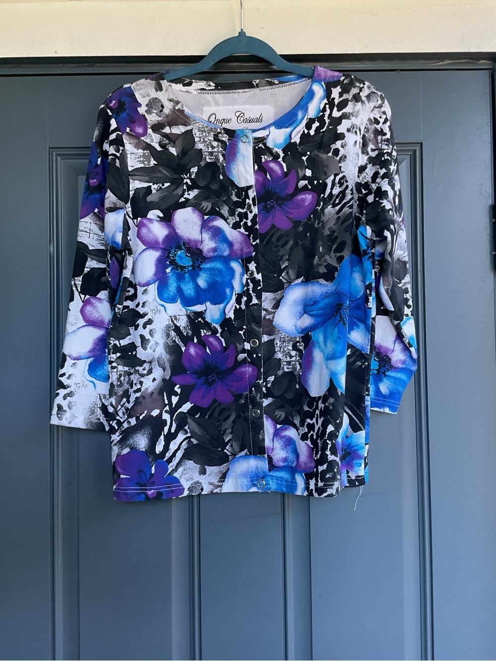 Women's Blue & Purple Floral Button Cardigan